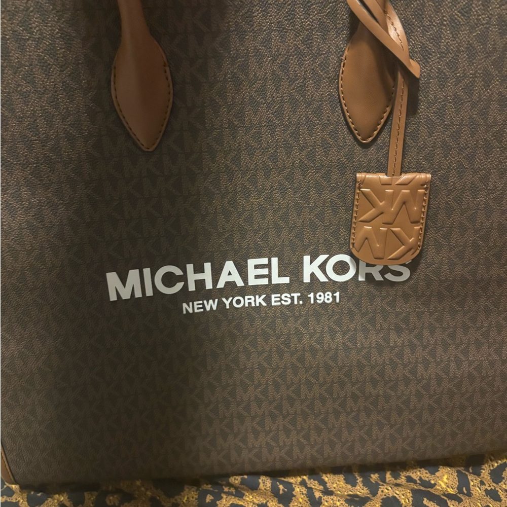 Michael Kors Brown women’s tote